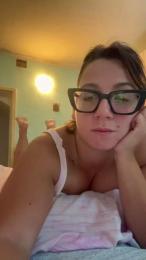 Clarissa_feet webcam model stream image