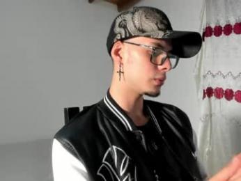 vlad__night webcam model stream image