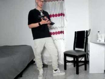 vlad__night webcam model stream image