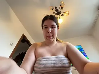 BettyyBlue webcam model stream image