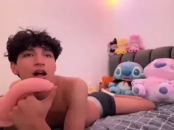 Calacran webcam model stream image