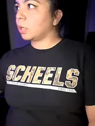 kimmiakiss22 webcam model stream image