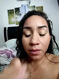 ashley69_brown webcam model stream image