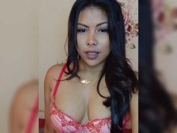 Doudou261 webcam model stream image