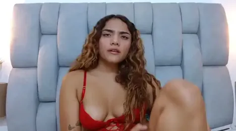 carolynne18 webcam model stream image