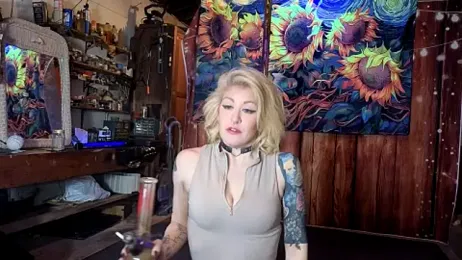 TheBlondeBeauty webcam stripchat model stream image