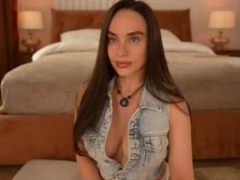 roxy_blue_eyed_ webcam chaturbate model stream image