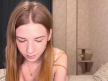 sweettbabyye webcam model stream image