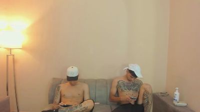 lindaandmarcela webcam model stream image