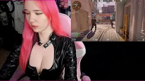 Maya_Viola webcam model stream image