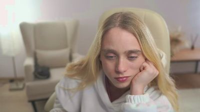 KylieSeher webcam model stream image