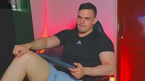 Regansmiths webcam model stream image