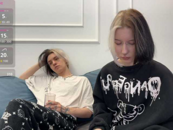 VeryRareTwins webcam bongacams model stream image