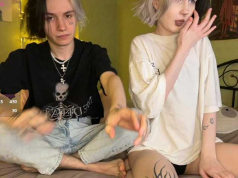 VeryRareTwins webcam bongacams model stream image