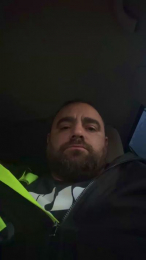 bools webcam model stream image