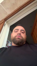 bools webcam model stream image