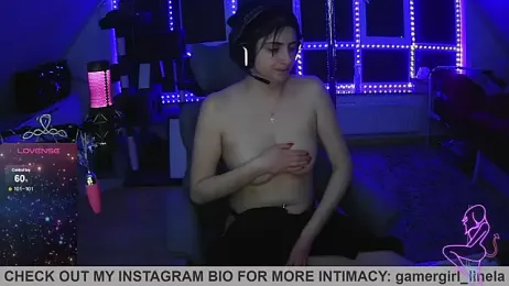 Gamergirl-Linela webcam model stream image