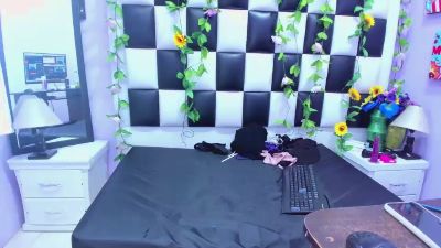 MorganaSmit_ webcam model stream image