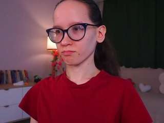 lynettebails webcam model stream image
