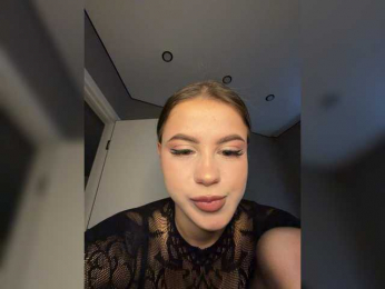 Vik04ka webcam model stream image