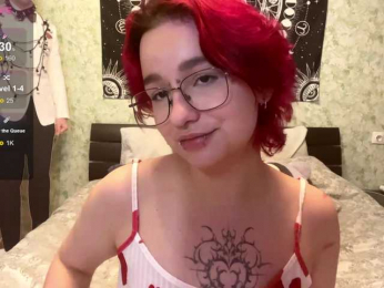 YoungAvenoso webcam bongacams model stream image