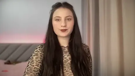 LocaAlis webcam stripchat model stream image