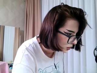 avianal webcam model stream image