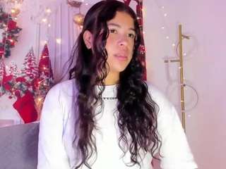 layla-golden webcam model stream image