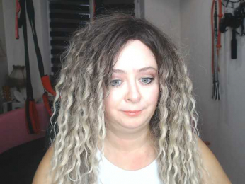 missGODDESS webcam bongacams model stream image