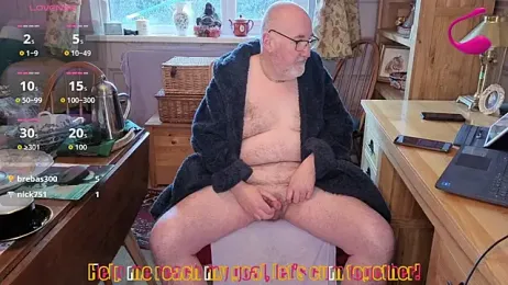 Adamdaddybear webcam model stream image