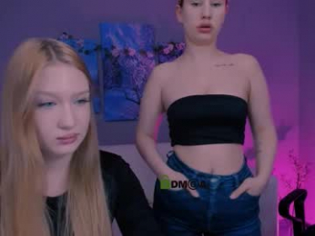 playful_sophie webcam model stream image