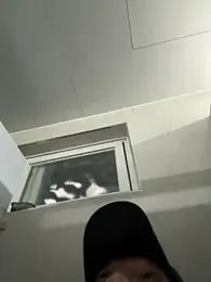 Hiiiifun webcam model stream image