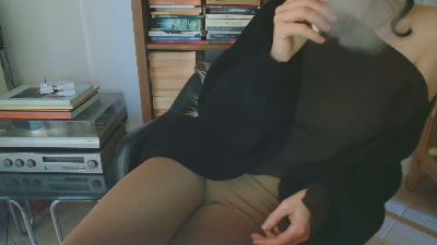 __nina webcam model stream image