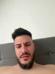 darkciupe webcam stripchat model stream image