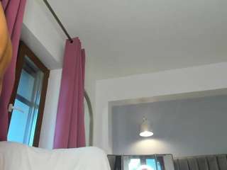 awesome-jolie webcam model stream image