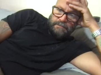 pleasesitonmycock webcam model stream image