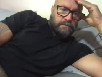 pleasesitonmycock webcam model stream image