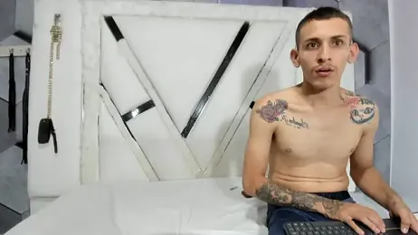 ThemaAndDewis webcam model stream image