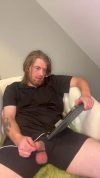 Explosive_andyy webcam cam4 model stream image