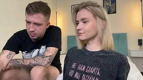 Adelovenick webcam stripchat model stream image