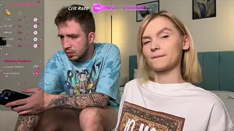 Adelovenick webcam stripchat model stream image