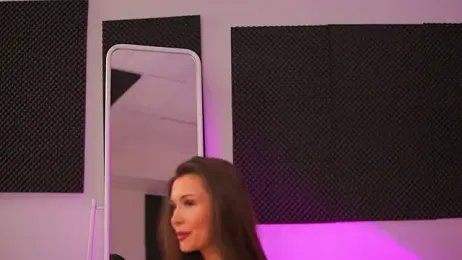 KyssaraPlay webcam stripchat model stream image