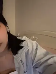 Nana-3 webcam model stream image