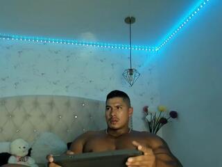 Axel Daviss webcam model stream image
