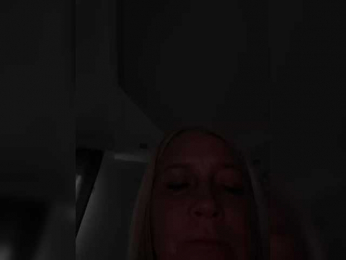 Eva-Bella webcam model stream image