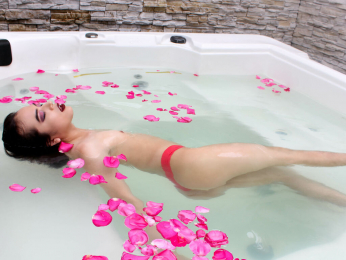 LoreenOak webcam model stream image