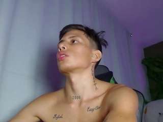 maxhotvoy webcam model stream image