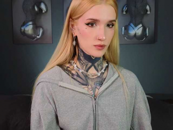 SophieInkk webcam model stream image