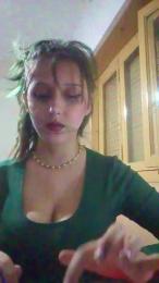 gladysjunior webcam model stream image