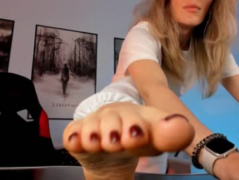 save_the_qween webcam model stream image